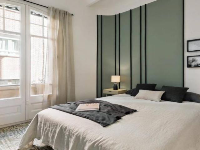 Apartamentos 2 Dormitorio Barcelona Barcelona ES102400602