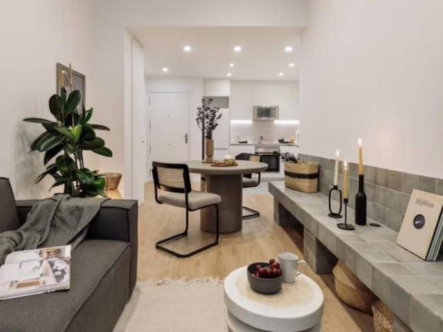 Apartamentos 2 Dormitorio Barcelona Barcelona ES102400761