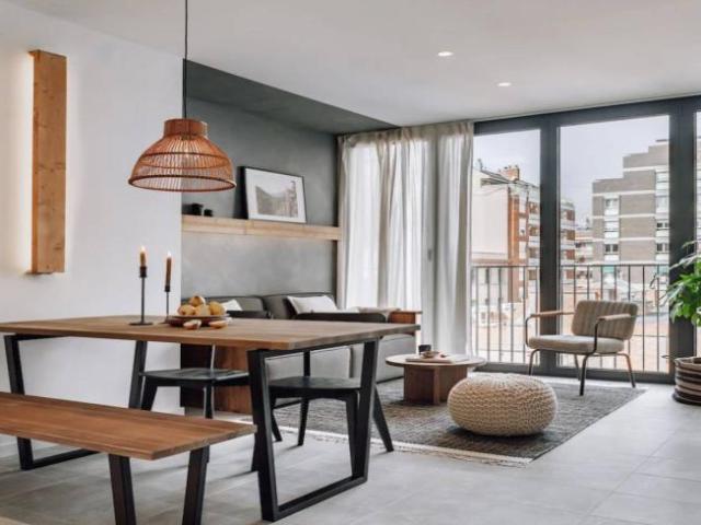 Apartamentos 2 Dormitorio Barcelona Barcelona ES102400275