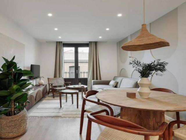 Apartamentos 2 Dormitorio Barcelona Barcelona ES102400357