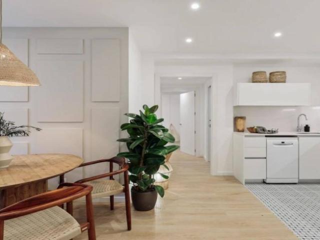 Apartamentos 2 Dormitorio Barcelona Barcelona ES102401662