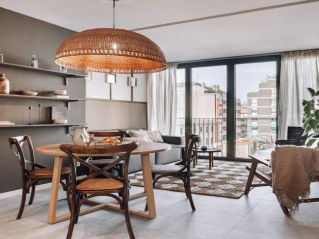 Apartamentos 2 Dormitorio Barcelona Barcelona ES102401815