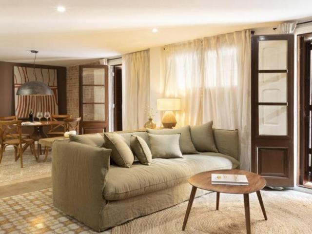 Apartamentos 2 Dormitorio Barcelona Barcelona ES102401180