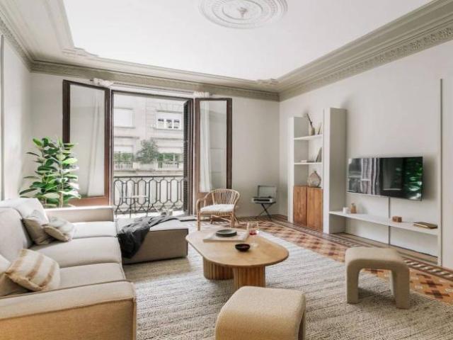 Apartamentos 2 Dormitorio Barcelona Barcelona ES102402063