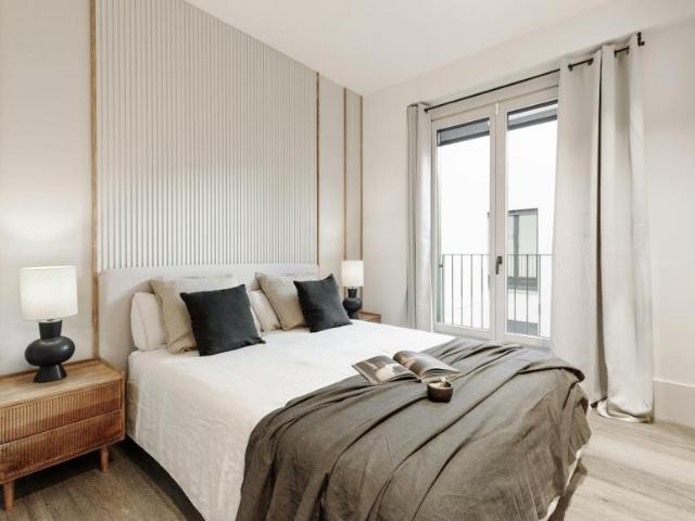 Apartamentos 2 Dormitorio Barcelona Barcelona ES102554293
