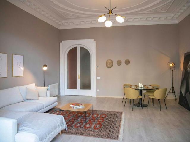 Apartamentos 2 Dormitorio Barcelona Barcelona ES102771978