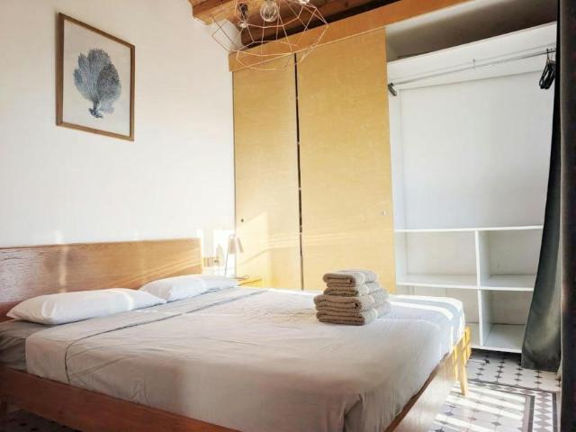 Apartamentos 2 Dormitorio Barcelona Barcelona ES102813747