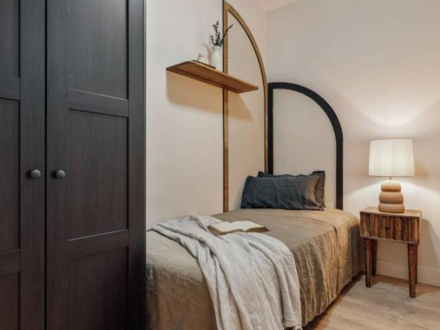 Apartamentos 2 Dormitorio Barcelona Barcelona ES102850492