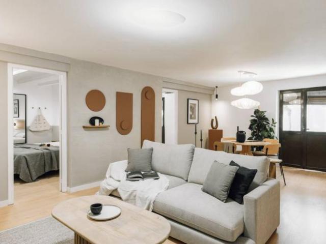 Apartamentos 2 Dormitorio Barcelona Barcelona ES102850699