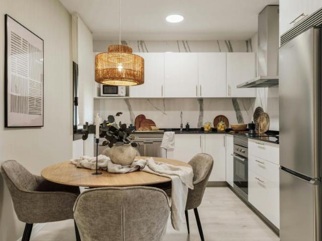 Apartamentos 2 Dormitorio Barcelona Barcelona ES102884930
