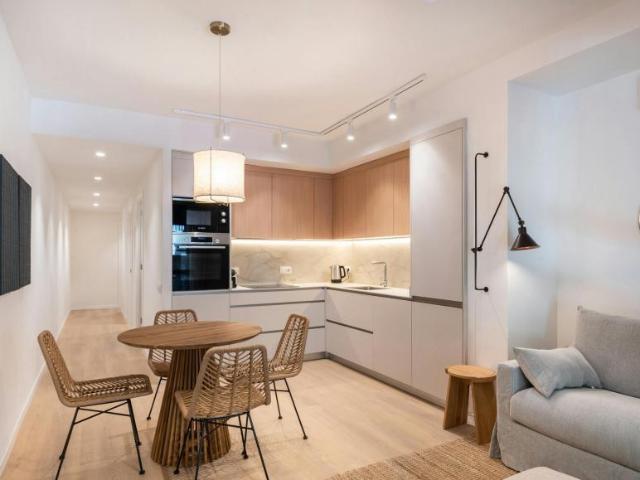 Apartamentos 2 Dormitorio Barcelona Barcelona ES102086492