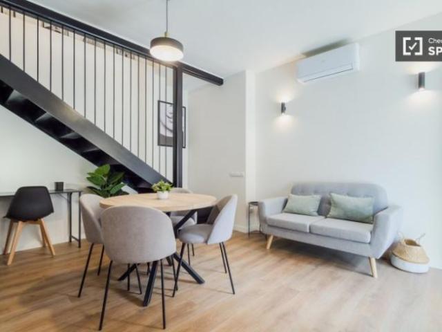 Apartamentos 2 Dormitorio Barcelona Barcelona ES102206852
