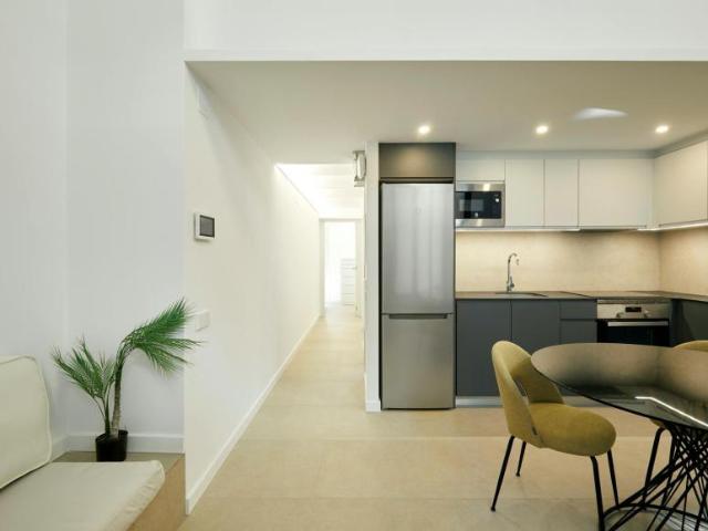 Apartamentos 2 Dormitorio Barcelona Barcelona ES102273560