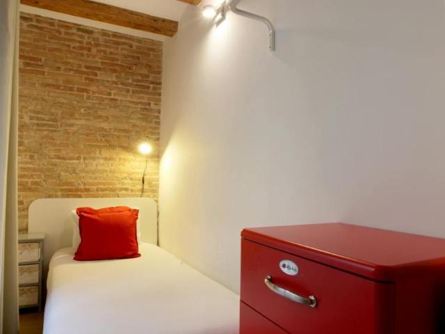 Apartamentos 2 Dormitorio Barcelona Barcelona ES102273811