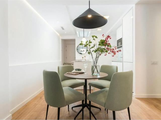 Apartamentos 2 Dormitorio Barcelona Barcelona ES102367239