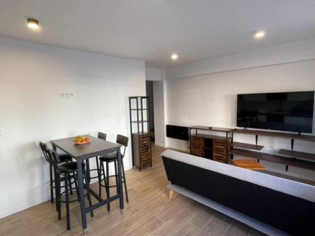 Apartamentos 2 Dormitorio Barcelona Barcelona ES103597279