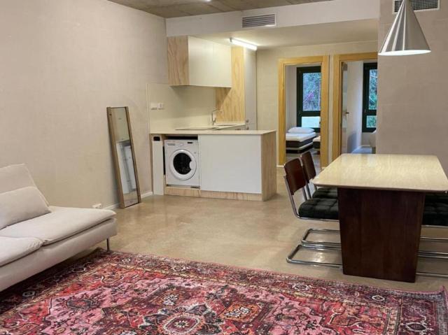 Apartamentos 2 Dormitorio Barcelona Barcelona ES103617156