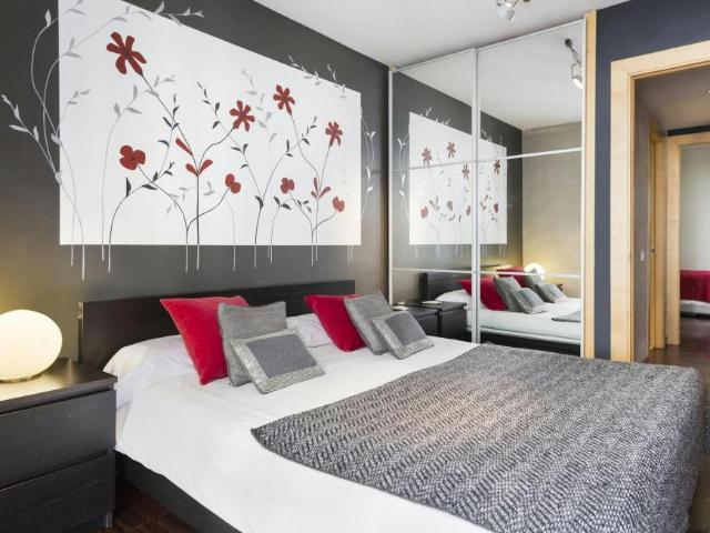 Apartamentos 2 Dormitorio Barcelona Barcelona ES103654598