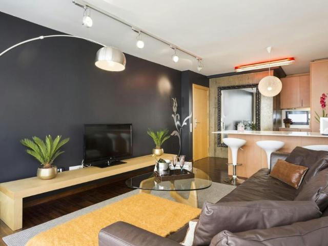 Apartamentos 2 Dormitorio Barcelona Barcelona ES103771387