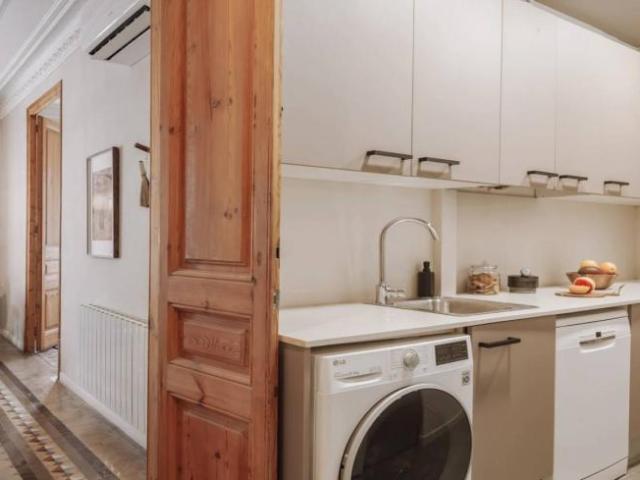 Apartamentos 2 Dormitorio Barcelona Barcelona ES103924769