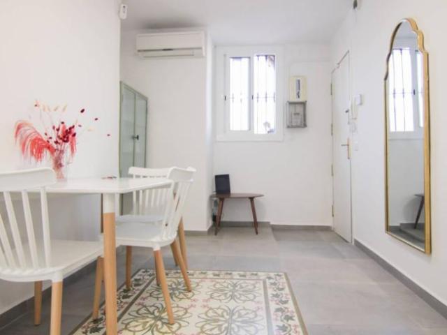 Apartamentos 2 Dormitorio Barcelona Barcelona ES103063608