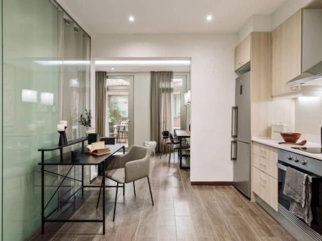 Apartamentos 2 Dormitorio Barcelona Barcelona ES103094317