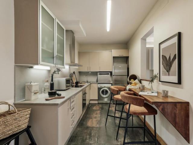 Apartamentos 2 Dormitorio Barcelona Barcelona ES103120070