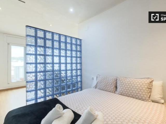 Apartamentos 2 Dormitorio Barcelona Barcelona ES103245105