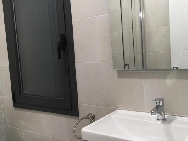 Apartamentos 2 Dormitorio Barcelona Barcelona ES103283980