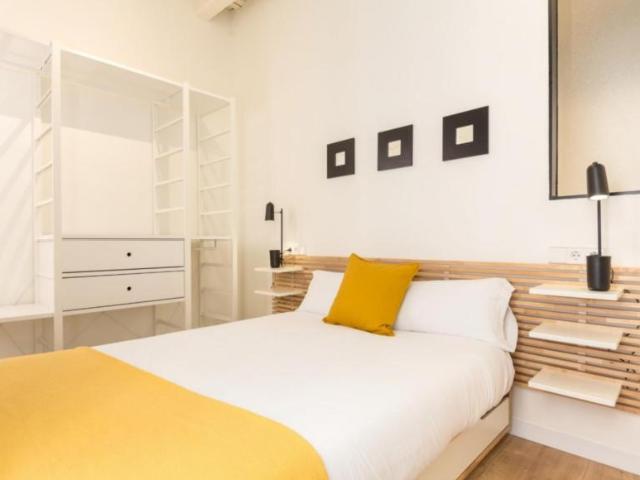 Apartamentos 2 Dormitorio Barcelona Barcelona ES103285011