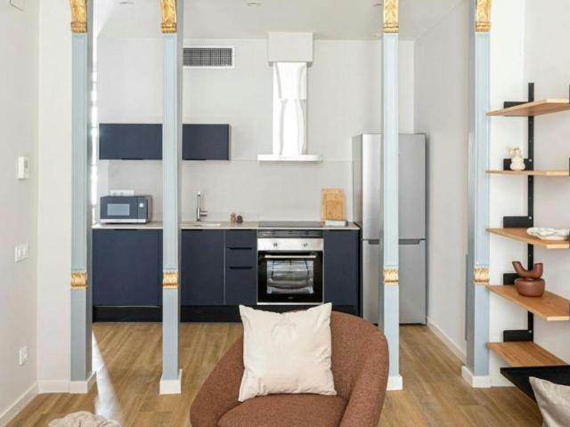 Apartamentos 2 Dormitorio Barcelona Barcelona ES103356786