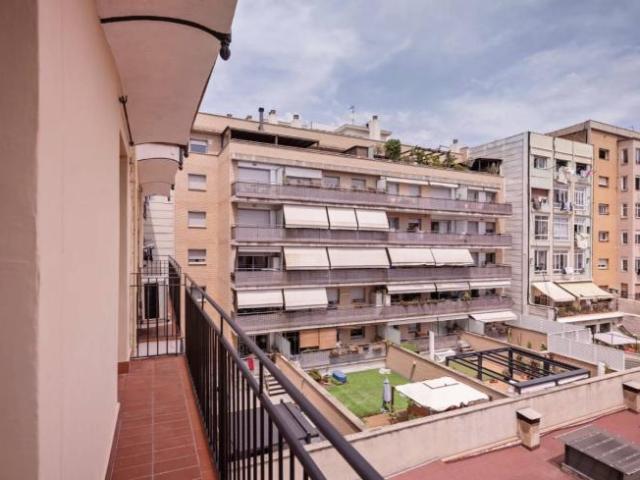 Apartamentos 2 Dormitorio Barcelona Barcelona ES103372211