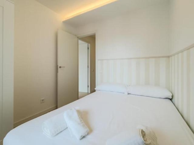 Apartamentos 2 Dormitorio Barcelona Barcelona ES104721181