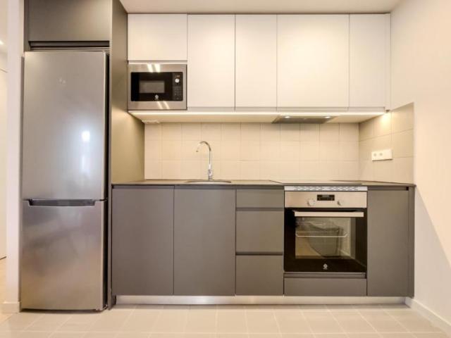 Apartamentos 2 Dormitorio Barcelona Barcelona ES104721187