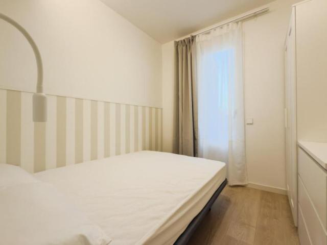 Apartamentos 2 Dormitorio Barcelona Barcelona ES104721190