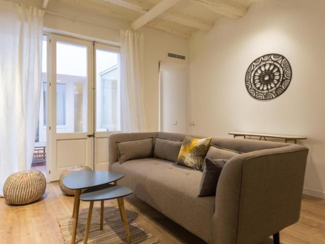 Apartamentos 2 Dormitorio Barcelona Barcelona ES104721208