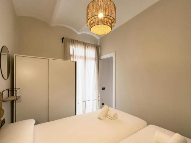 Apartamentos 2 Dormitorio Barcelona Barcelona ES104784418