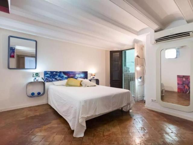 Apartamentos 2 Dormitorio Barcelona Barcelona ES104800038