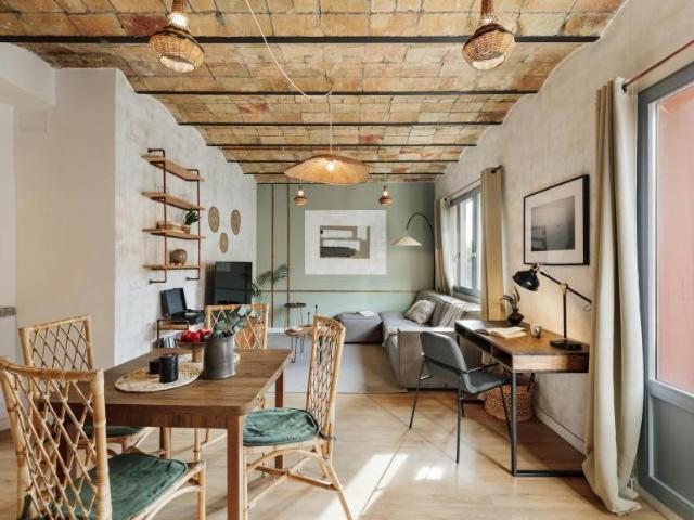 Apartamentos 2 Dormitorio Barcelona Barcelona ES104070133