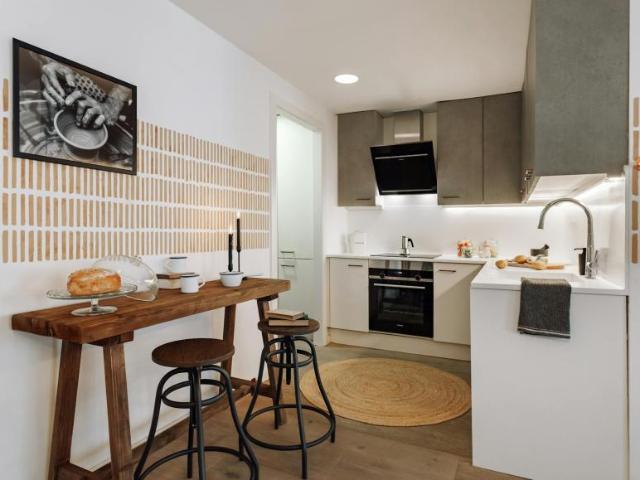 Apartamentos 2 Dormitorio Barcelona Barcelona ES104108053