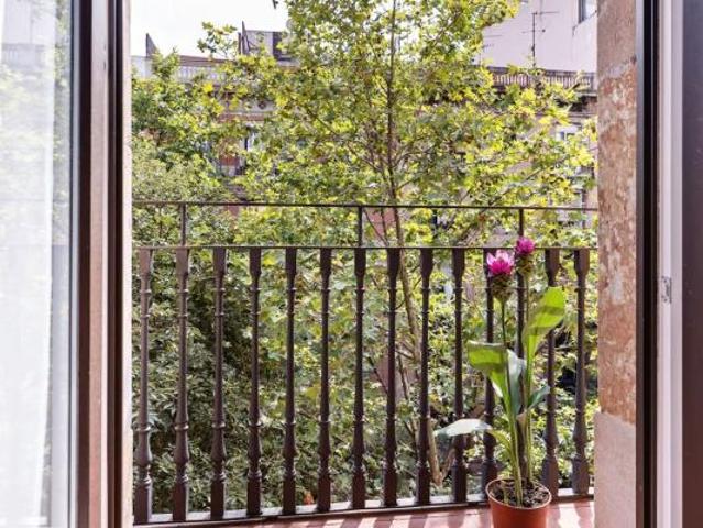 Apartamentos 2 Dormitorio Barcelona Barcelona ES104182403