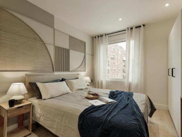 Apartamentos 2 Dormitorio Barcelona Barcelona ES104324959