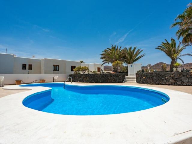 Apartamentos 2 Dormitorio Charco Del Palo Charco Del Palo ES103488260