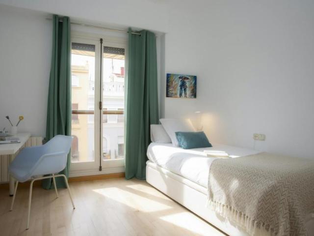 Apartamentos 2 Dormitorio Valencia Valencia ES104402500
