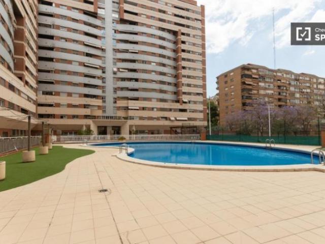 Apartamentos 2 Dormitorio Valencia Valencia ES101814292