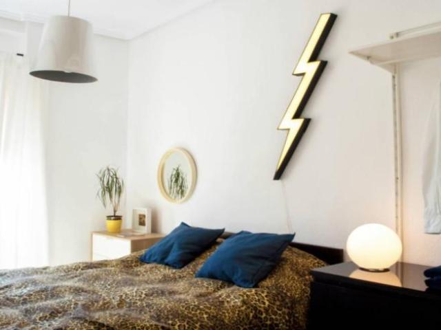 Apartamentos 2 Dormitorio Valencia Valencia ES101842997