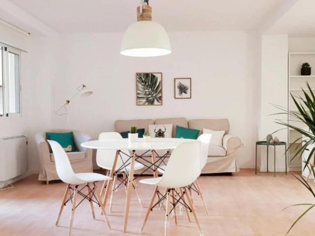 Apartamentos 2 Dormitorio Valencia Valencia ES103180368