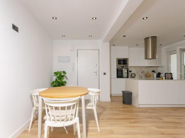 Apartamentos 2 Dormitorio Valencia Valencia ES99383371