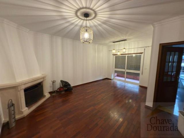 Apartamentos 2 quarto, Coimbra Coimbra DLS100018553