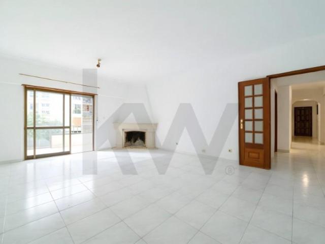 Apartamentos 2 quarto, Cascais Cascais DLS100127180